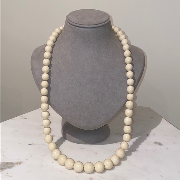 Napier Graduating White Beaded Necklace - Picture 1 of 11